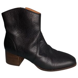 Lucky Brand Laidem Black Pebbled Leather Western Ankle Heeled Boot SZ 7.5